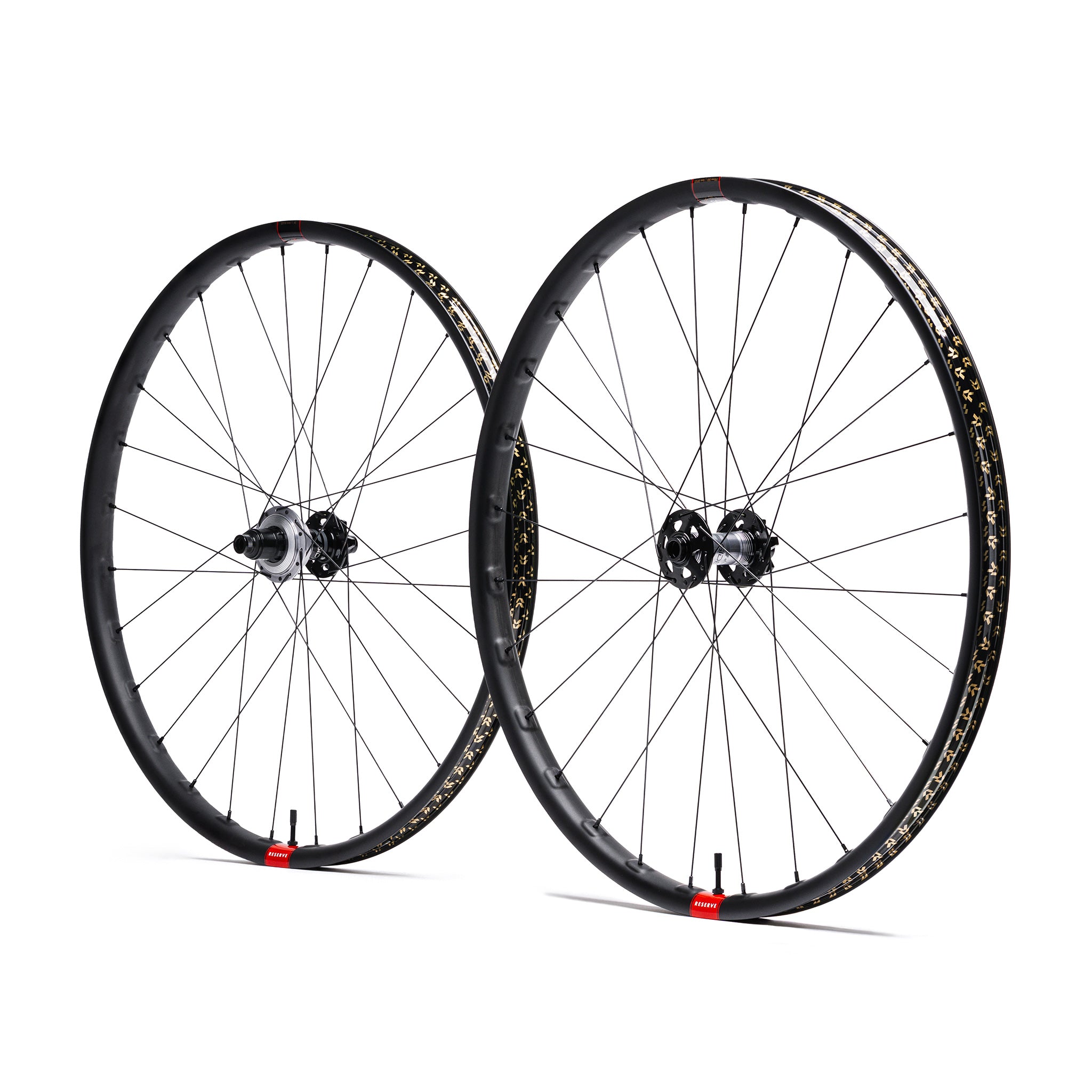 30|HD Carbon
