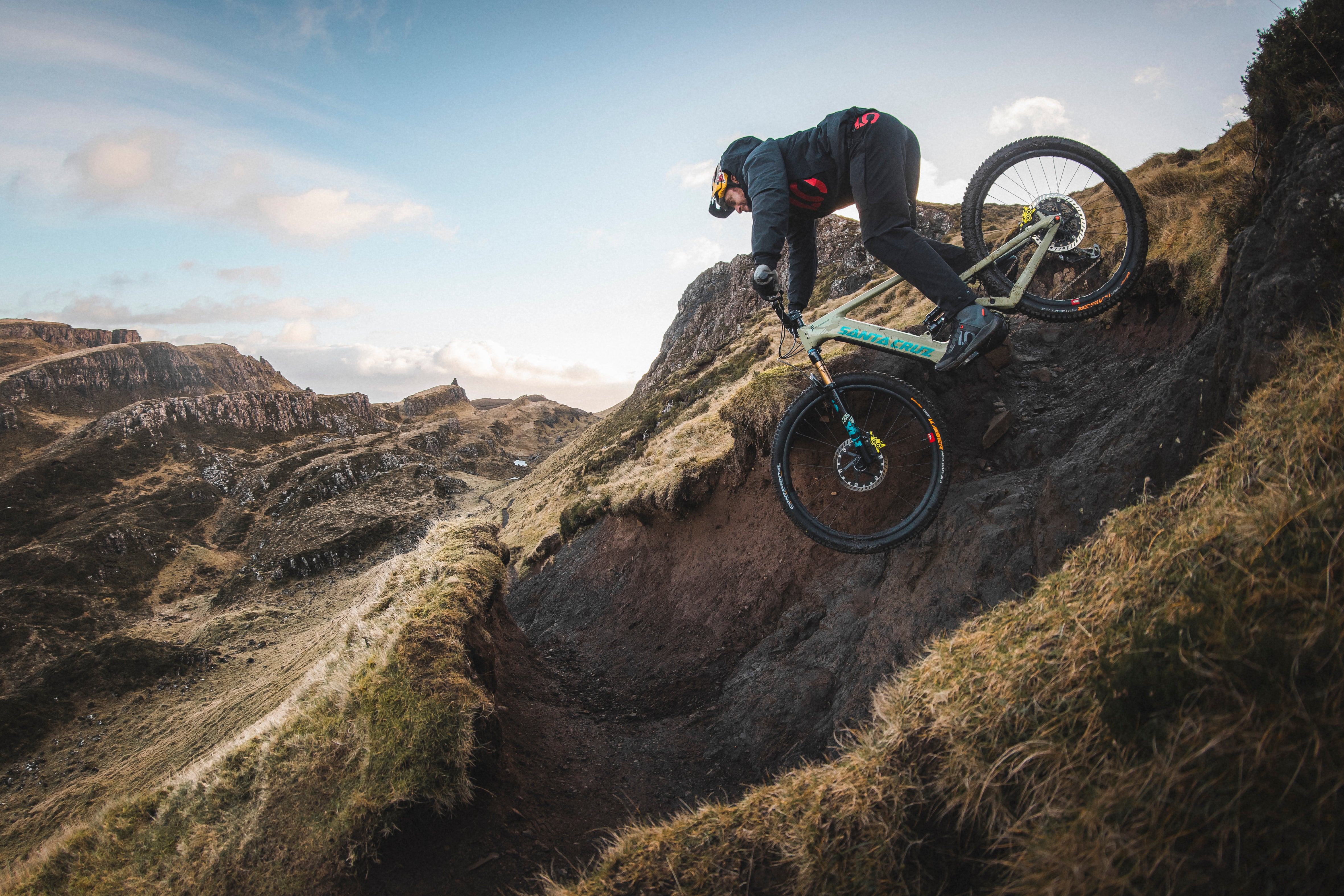 SANTA CRUZ RESERVE 30 27.5インチ リム 2本セット Santa Cruz Reserve 30|HD Carbon Custom Hand Built Mountain