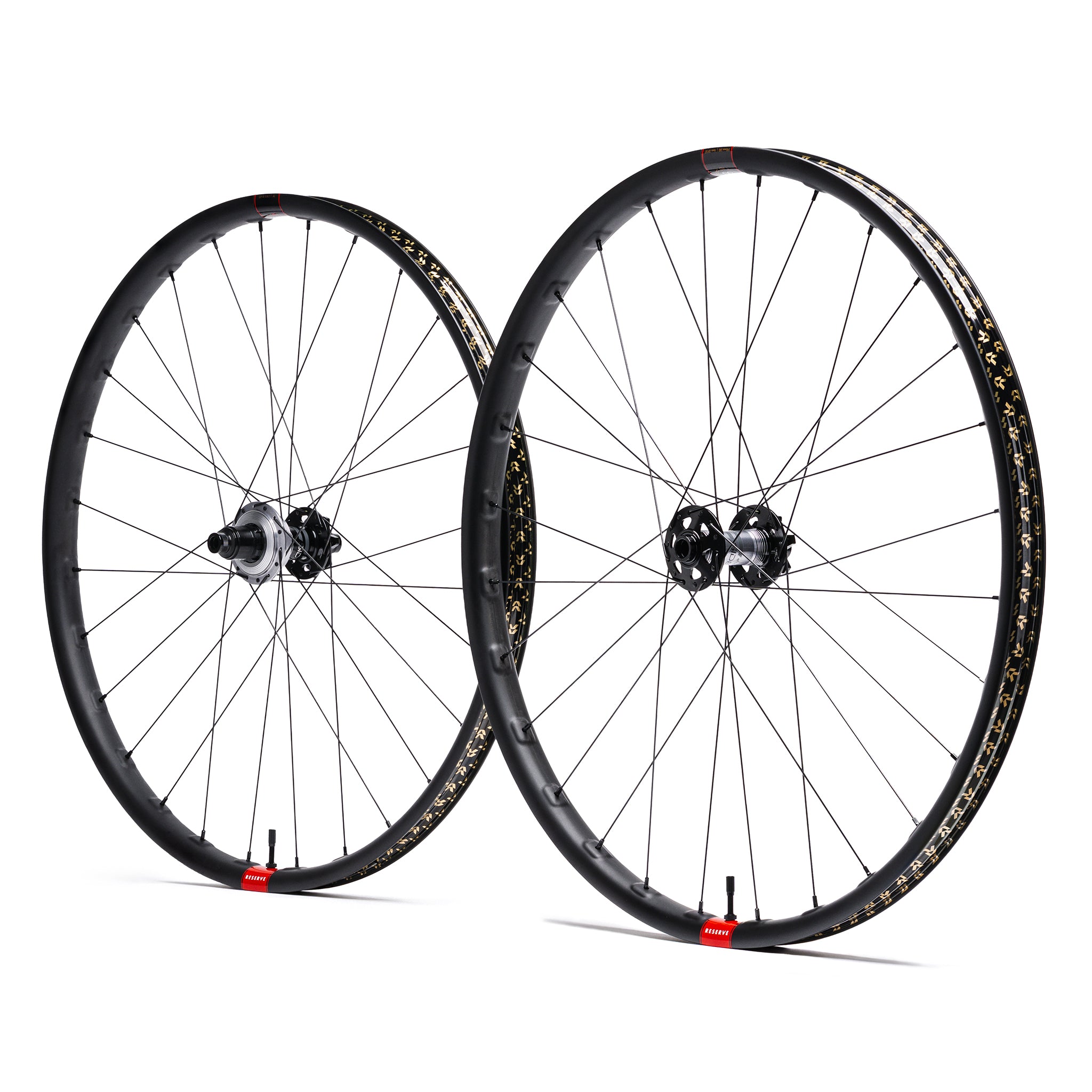 30|HD Carbon